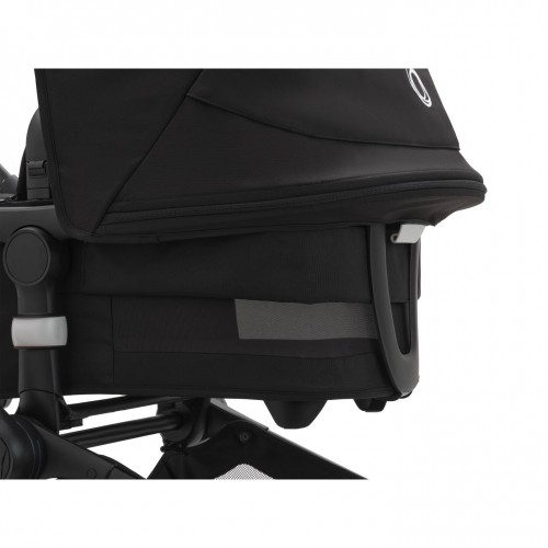 Bugaboo-Fox-5-bassinet-seat-stroller-graphite-chassis-midnight-black-fabrics-midnight-black-sun-canopy-x-PV006328-11.jpg