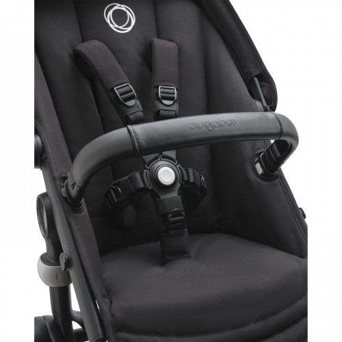 Bugaboo-Fox-5-bassinet-seat-stroller-graphite-chassis-midnight-black-fabrics-midnight-black-sun-canopy-x-PV006328-12.jpg