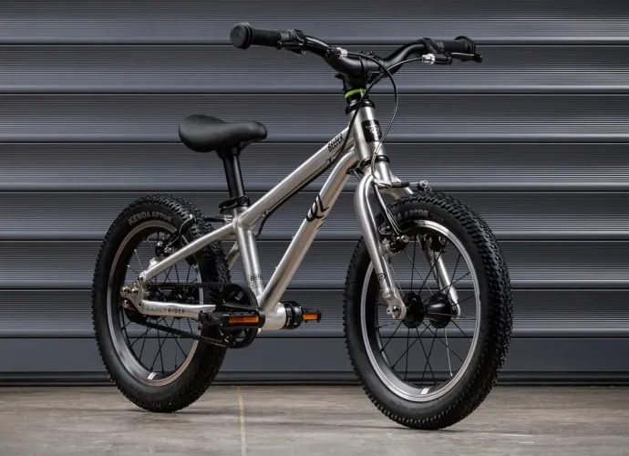 2026 Brushed Aluminium