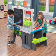    STEP2 Art Center 8698