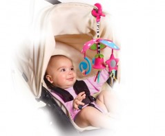 - Tiny Love Pack&Go  